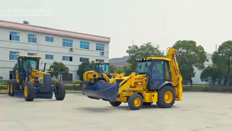 Retroescavadeira 620CH