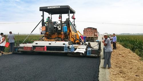 Pavimentadora de Asfalto GYA9000