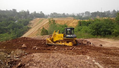 Trator de esteira ou buldózer GTY160